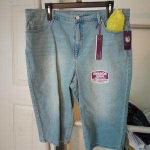 Gloria Vanderbilt Jean Shorts